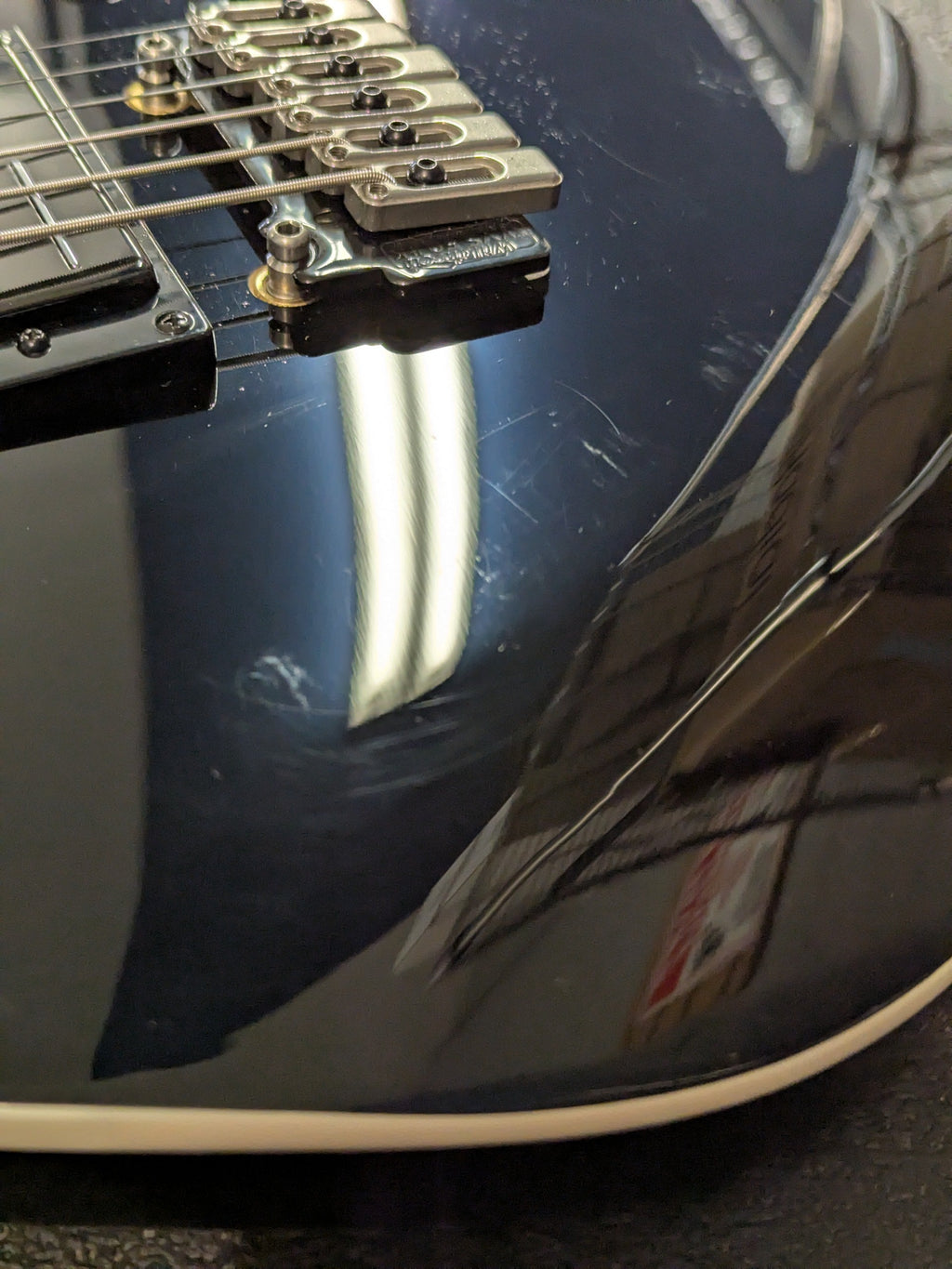 Reverend Descent W Baritone Blackout - View 8 | MusicMarket