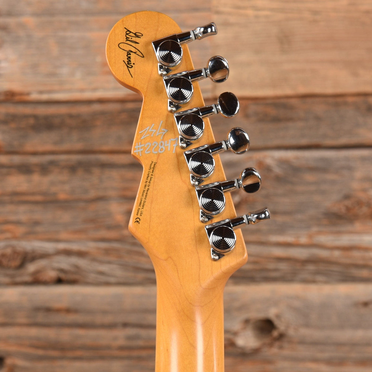 Reverend Gil Parris II Sunburst 2016 - View 7 | MusicMarket