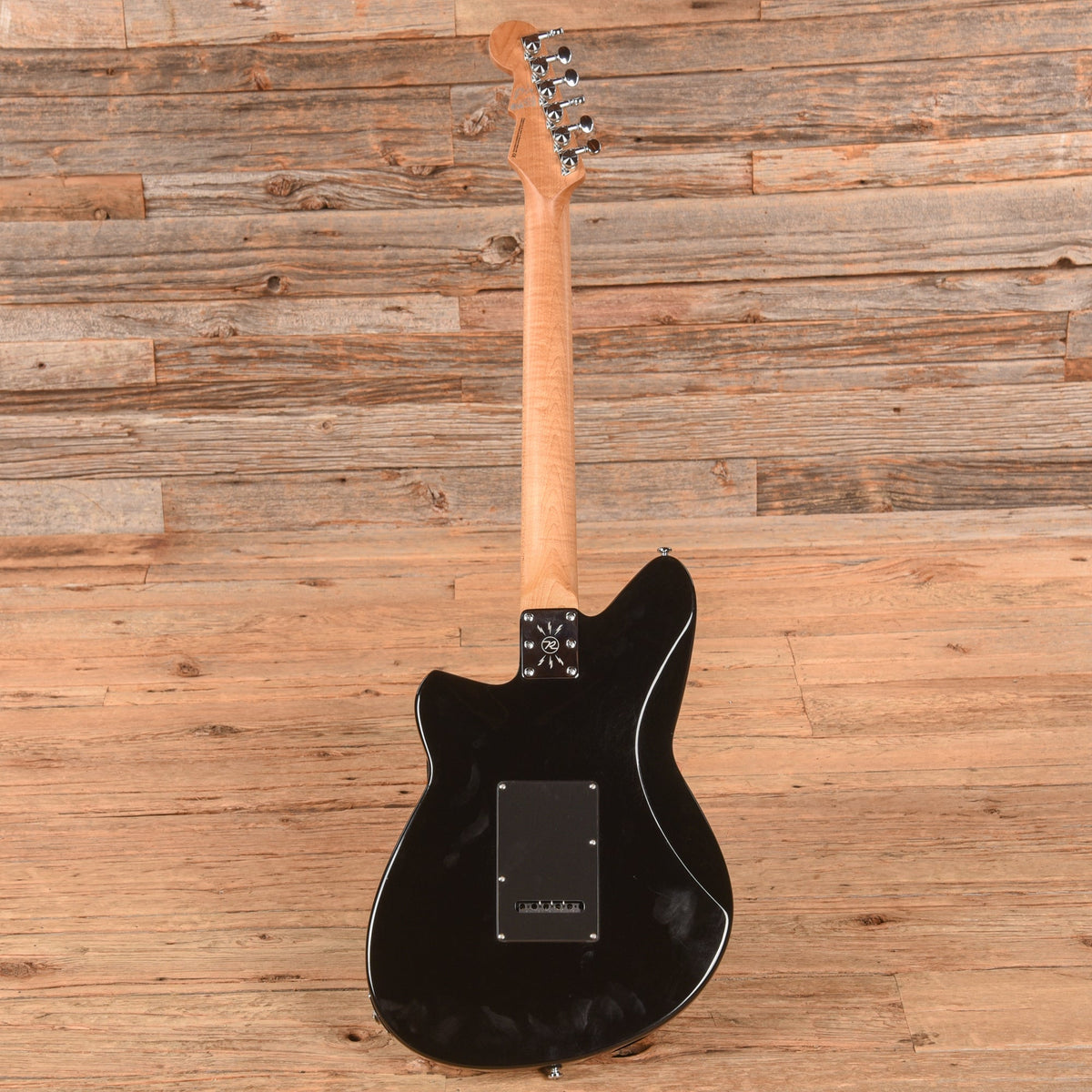 Reverend Jetstream 390 Black - View 5 | MusicMarket