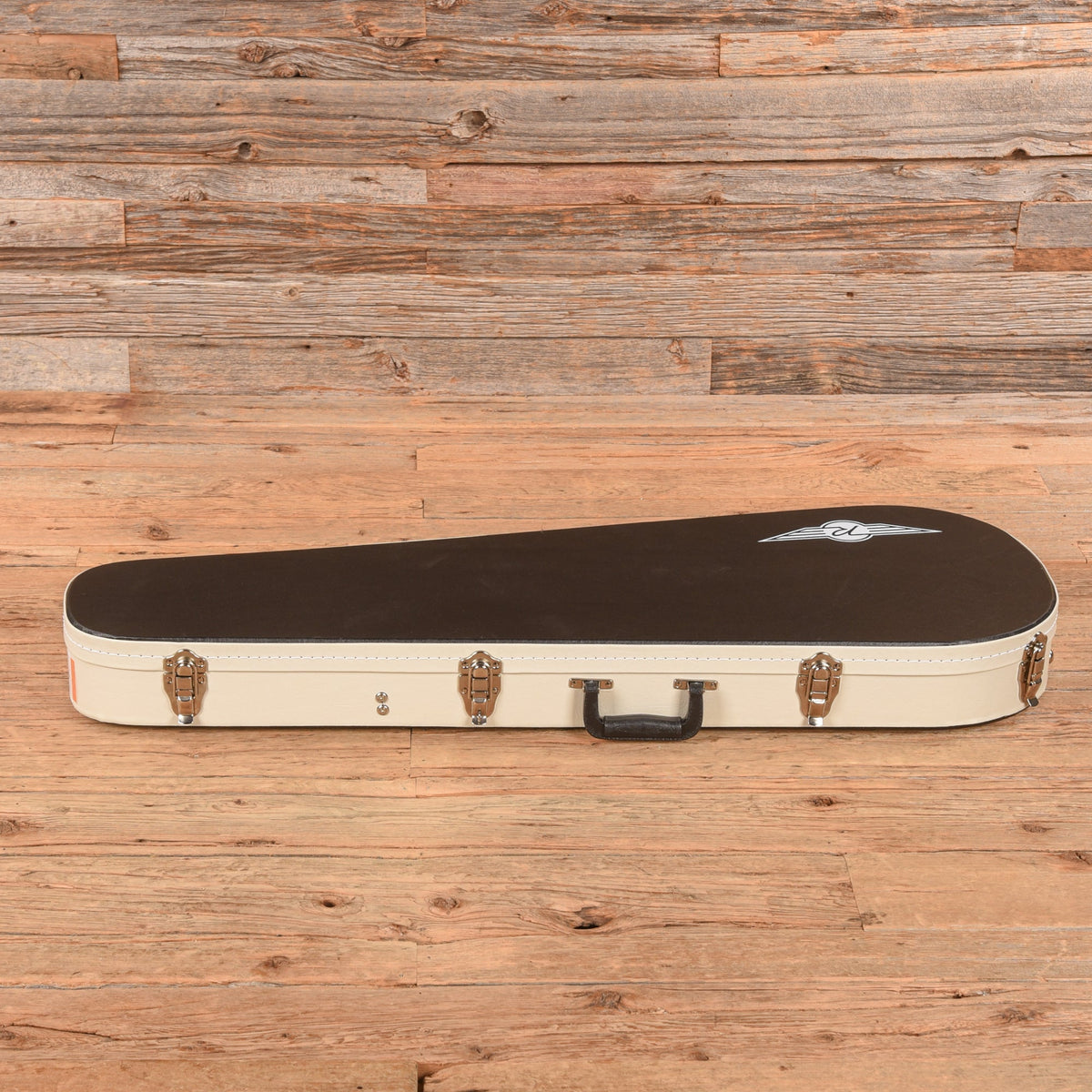 Reverend Jetstream 390 Black - View 8 | MusicMarket