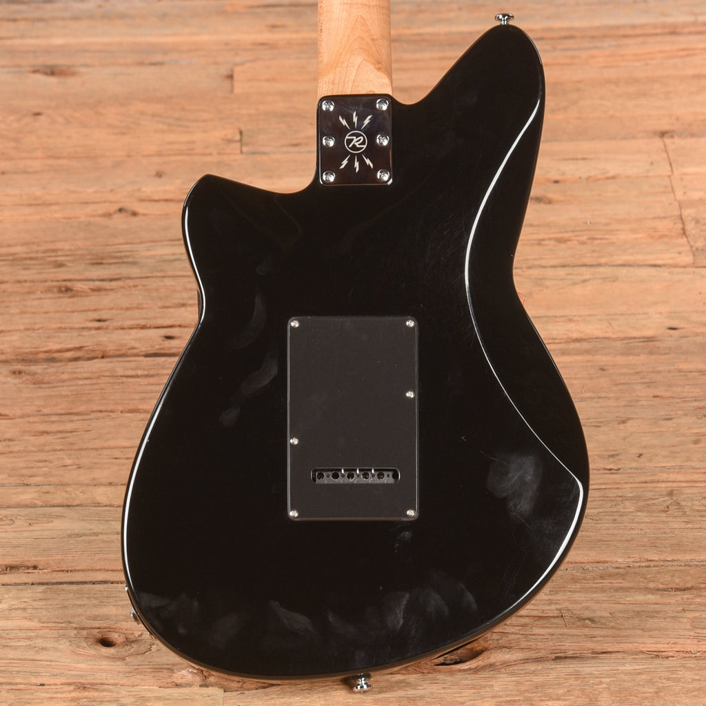 Reverend Jetstream 390 Black - View 3 | MusicMarket