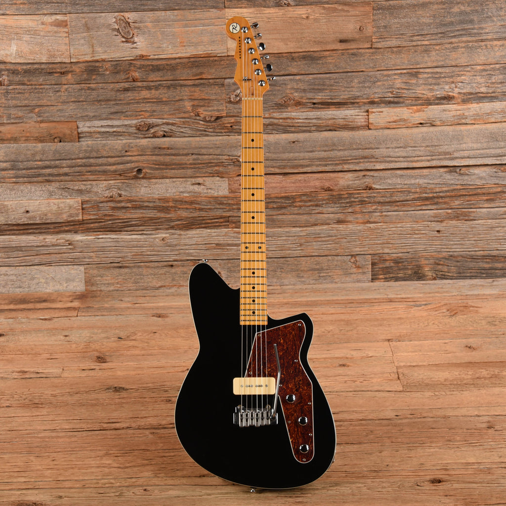 Reverend Matt West Signature Black - View 4 | MusicMarket