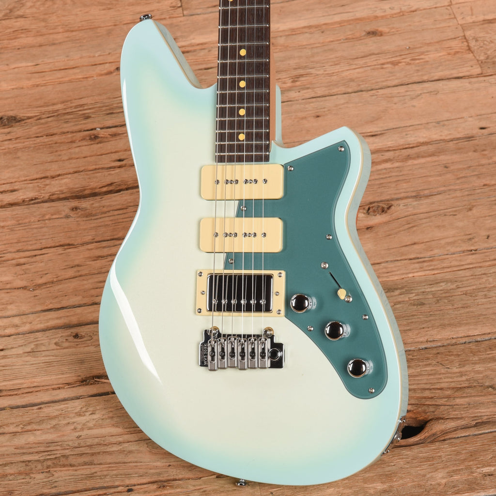 Reverend Six Gun HPP Chronic Blue Burst - View 2 | MusicMarket