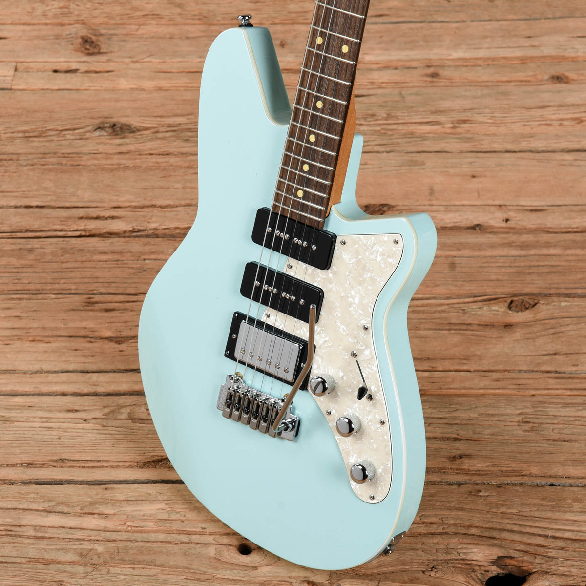 Reverend Six Gun HPP Chronic Blue - View 2 | MusicMarket