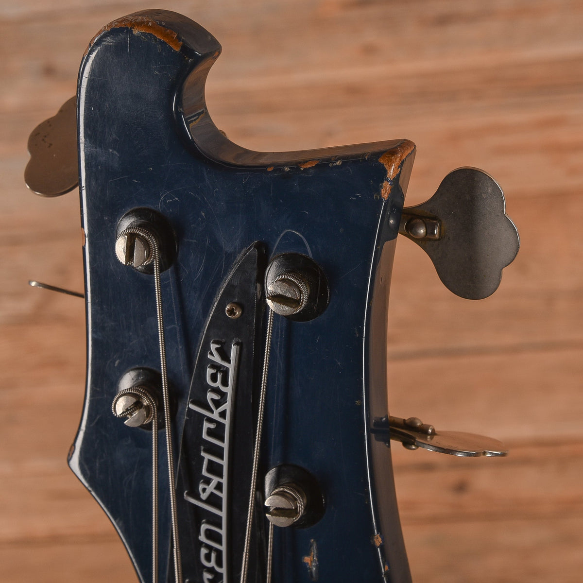 Rickenbacker 4000 Bass Midnight Blue 1980 - View 10 | MusicMarket