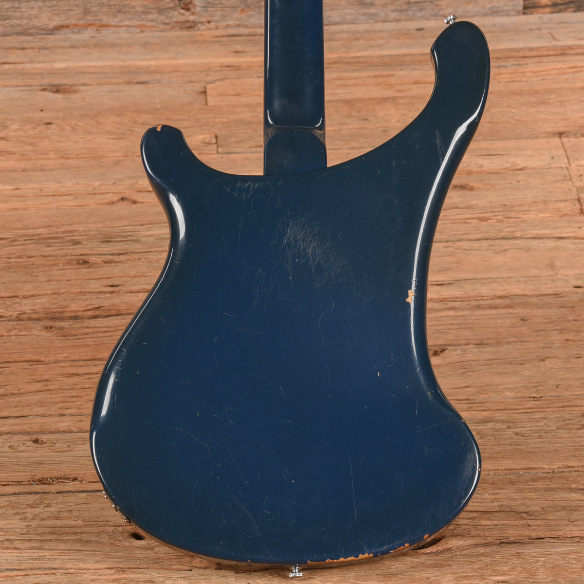 Rickenbacker 4000 Bass Midnight Blue 1980 - View 3 | MusicMarket