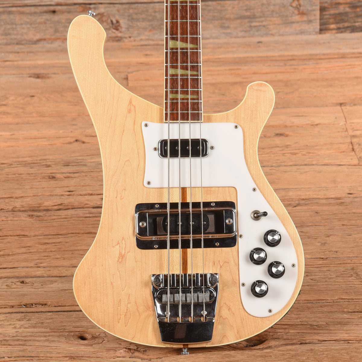 Rickenbacker 4001 Mapleglo 1976 - MusicMarket