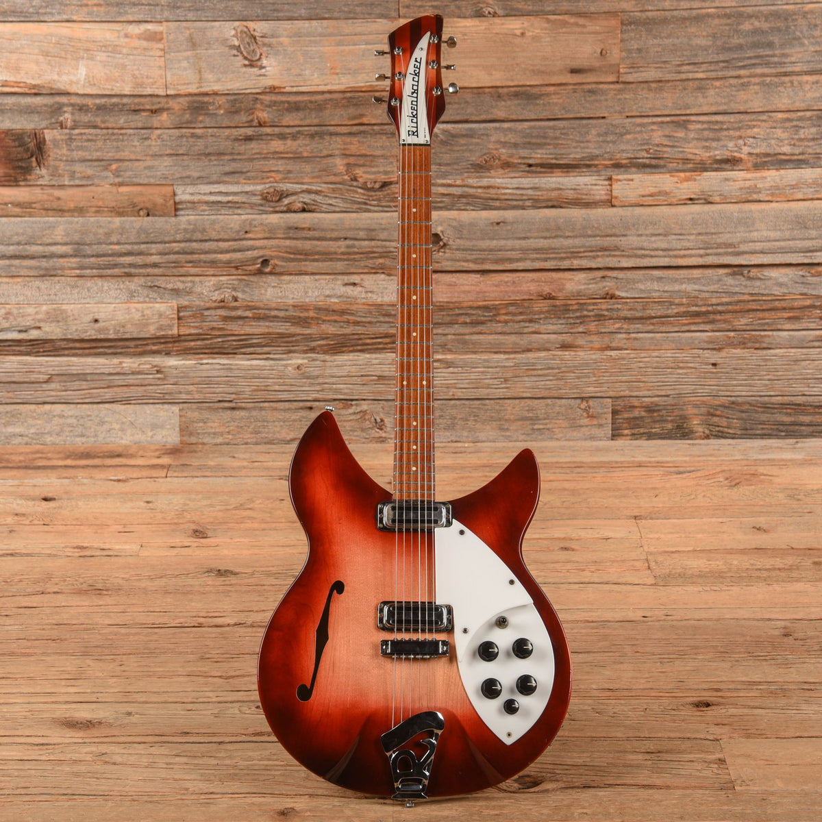 Rickenbacker Rose Morris Fireglo 1964 - View 4 | MusicMarket