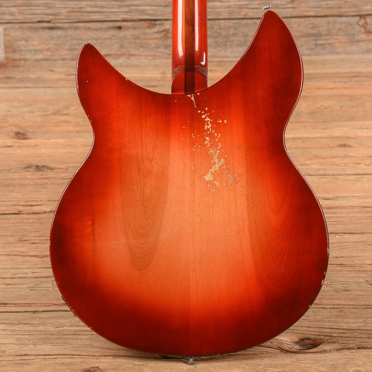 Rickenbacker 330 w/Added Trem Fireglo 1966 - View 3 | MusicMarket