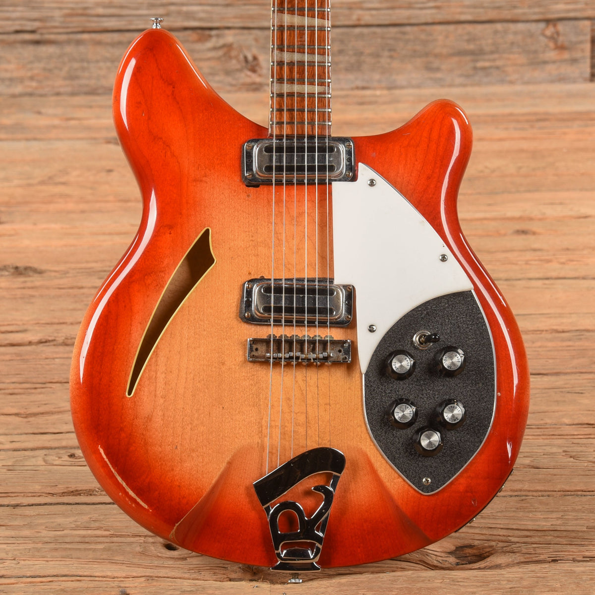 Rickenbacker 365 Fireglo 1966 - MusicMarket