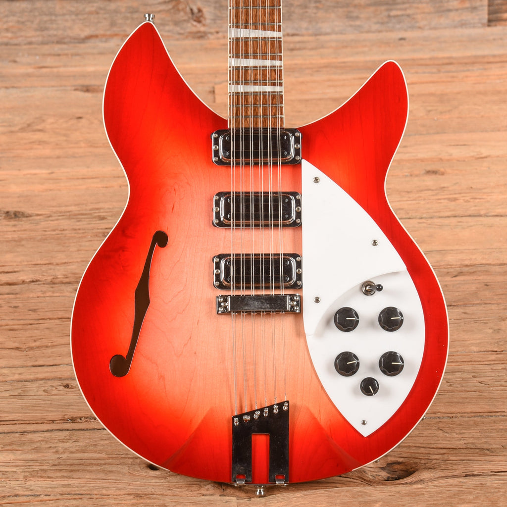 Rickenbacker 1993Plus Fireglo 2023 - MusicMarket