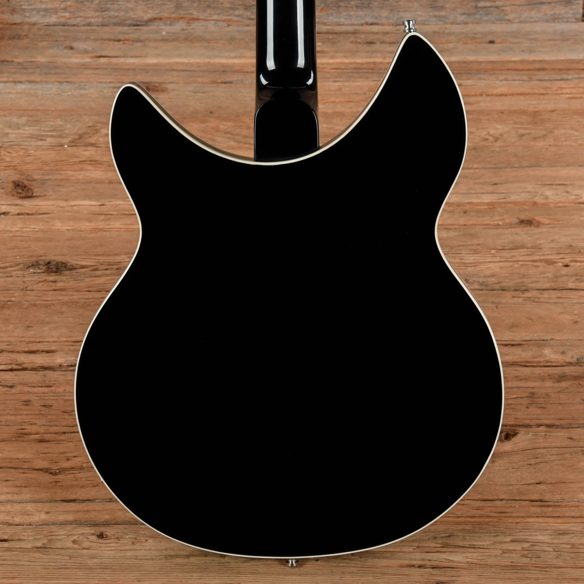 Rickenbacker 1993Plus Jetglo 2025 - View 3 | MusicMarket