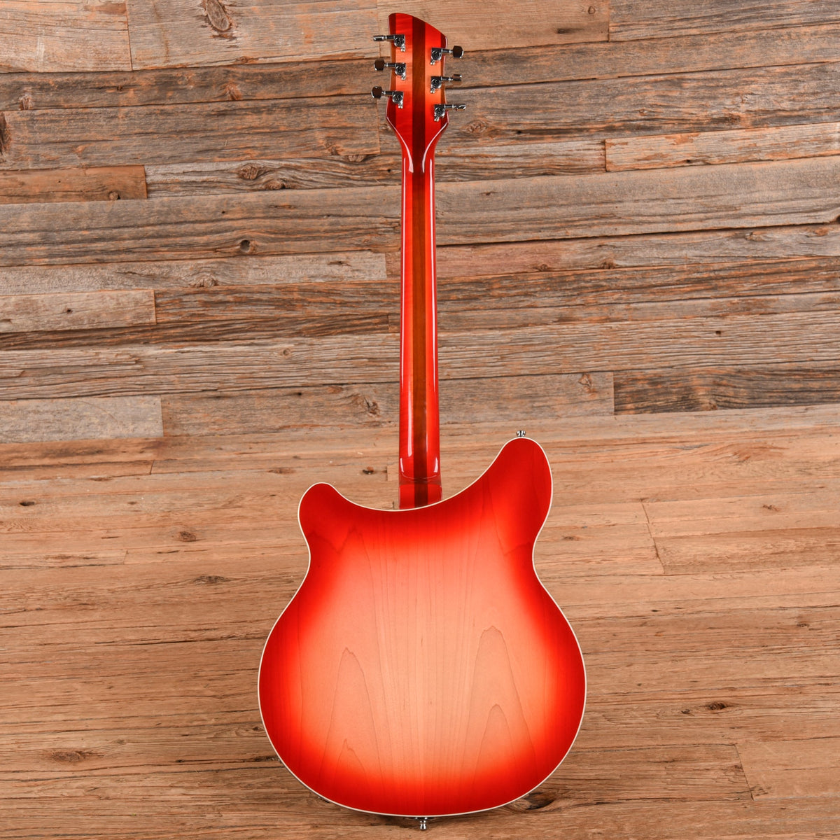 Rickenbacker 360 Fireglo 2024 - View 5 | MusicMarket