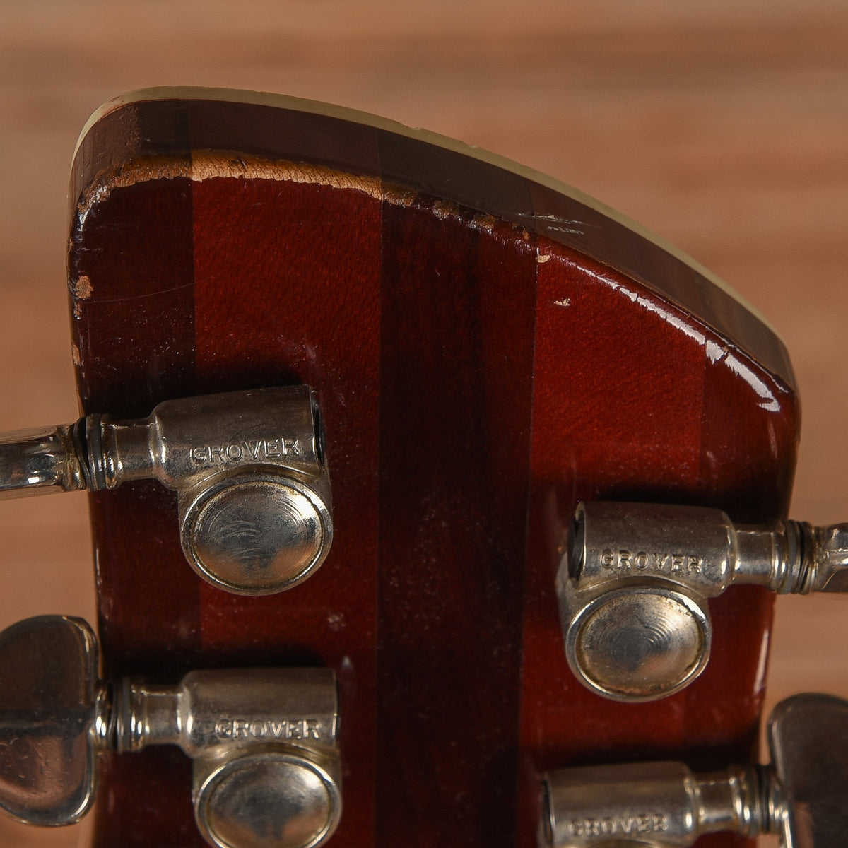 Rickenbacker 360SF Slanted Fret Burgundy 1972 - View 16 | MusicMarket