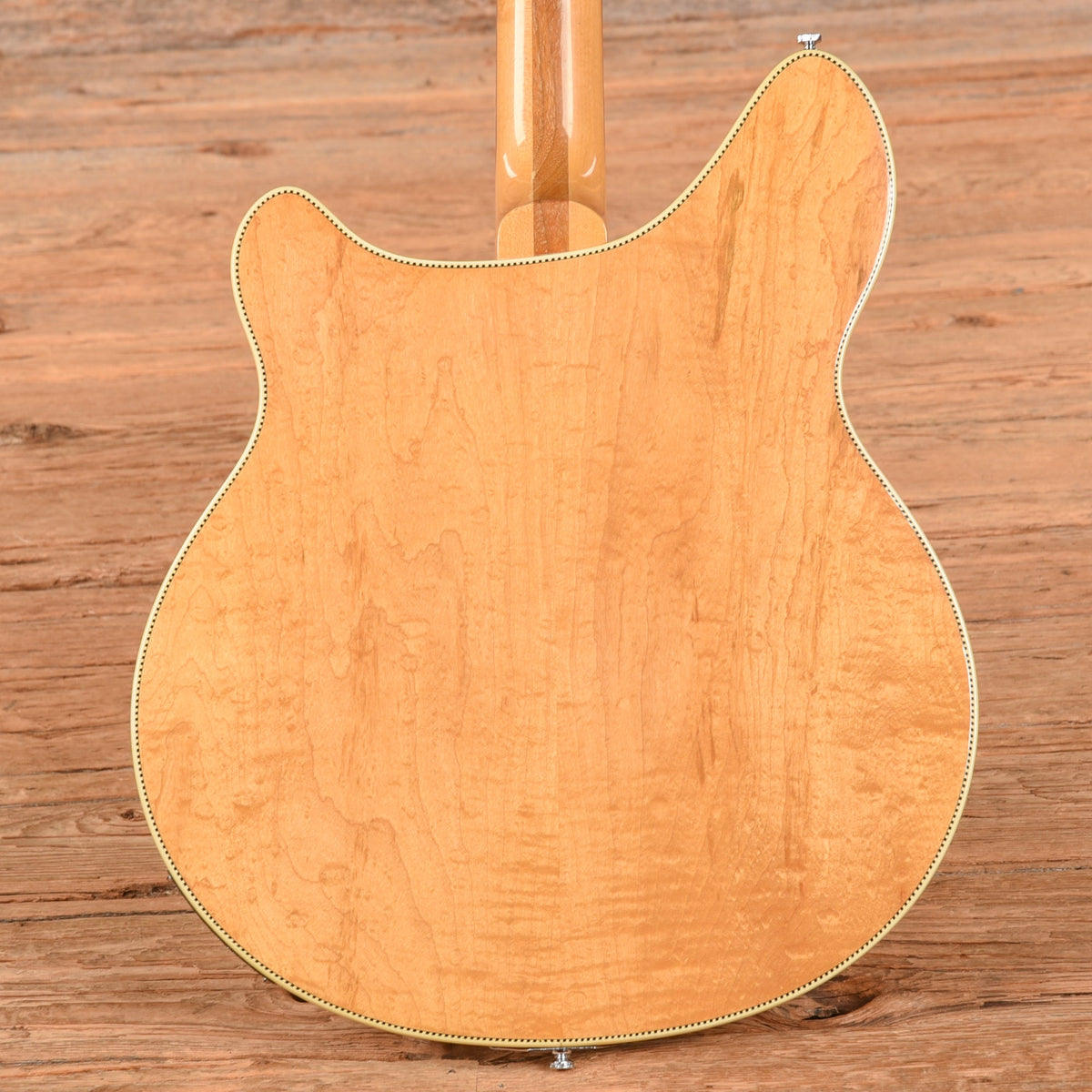 Rickenbacker 365 Mapleglo 1968 - View 3 | MusicMarket