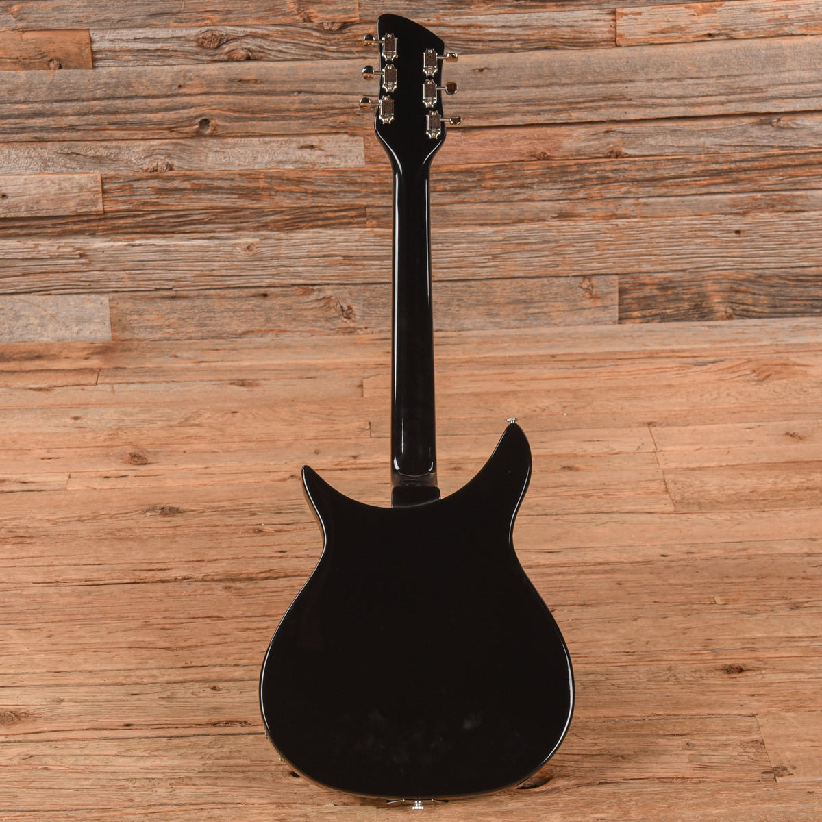 Rickenbacker 325C64 Jetglo 2022 - View 5 | MusicMarket