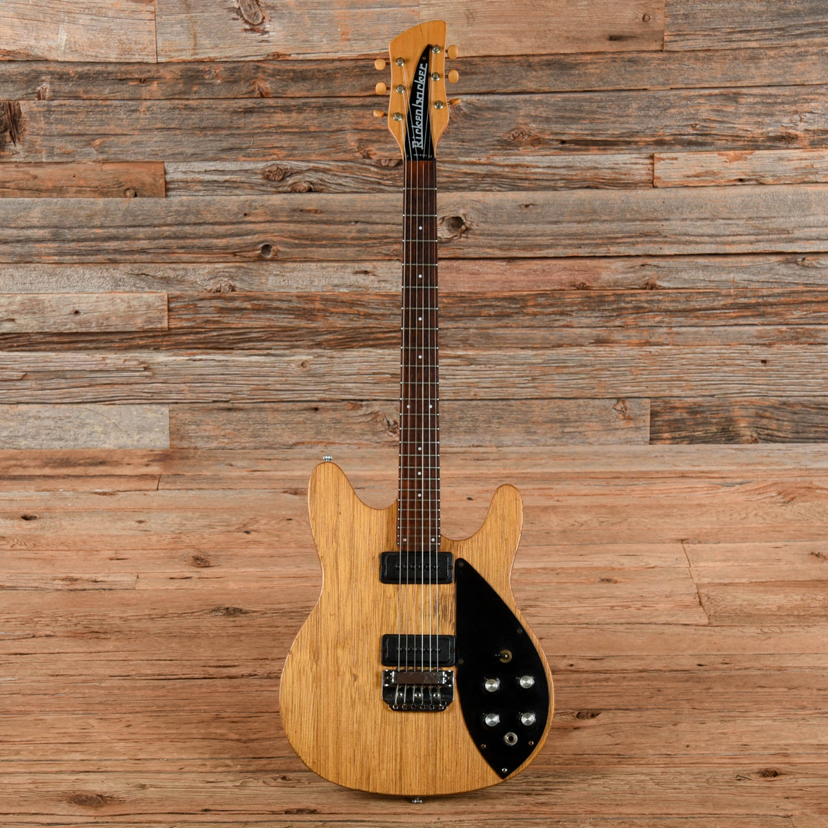 Rickenbacker 430 Natural 1975 - View 4 | MusicMarket