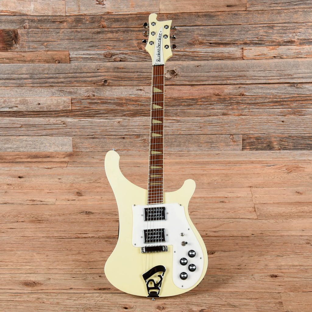 Rickenbacker 481 White 1975 - View 4 | MusicMarket