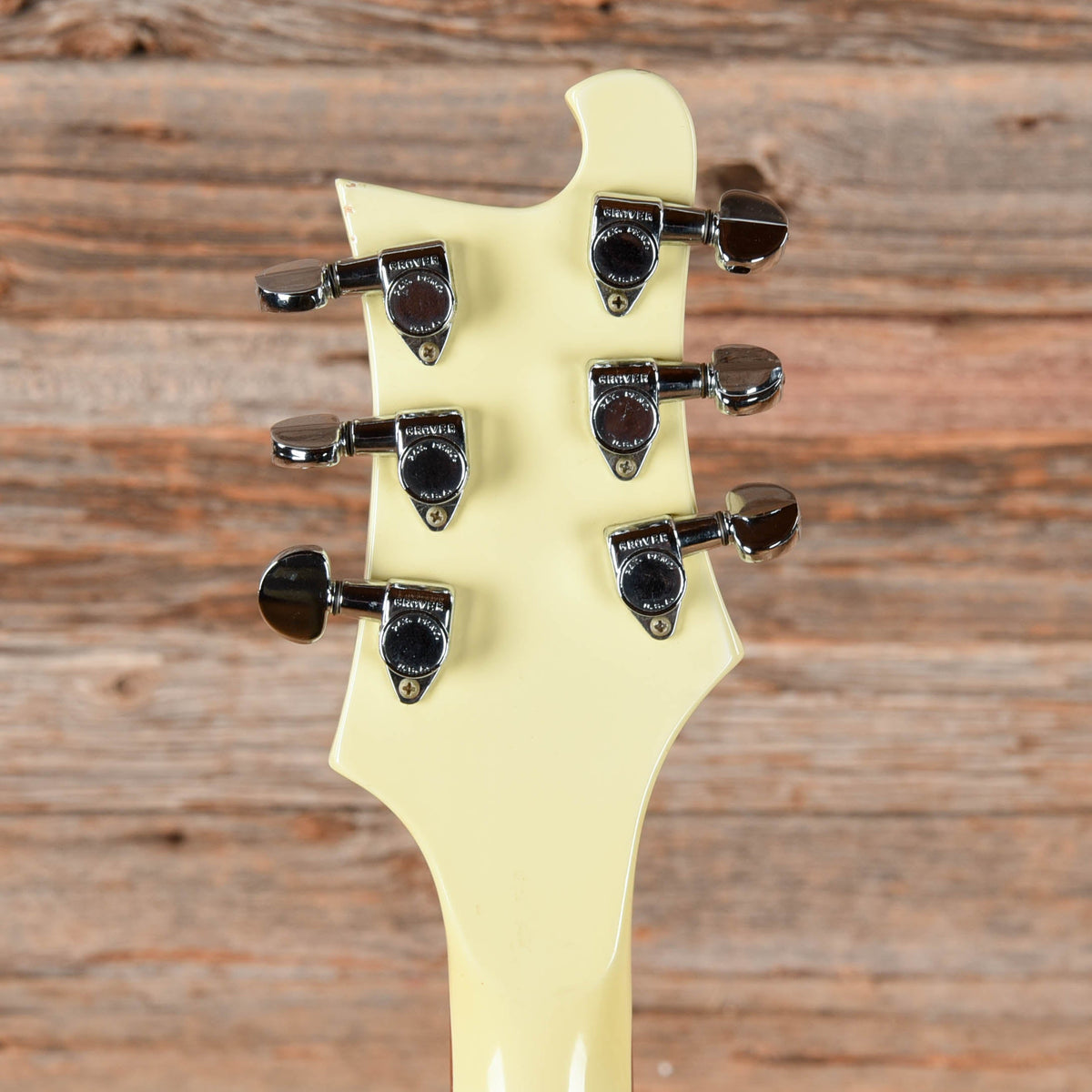 Rickenbacker 481 White 1975 - View 7 | MusicMarket