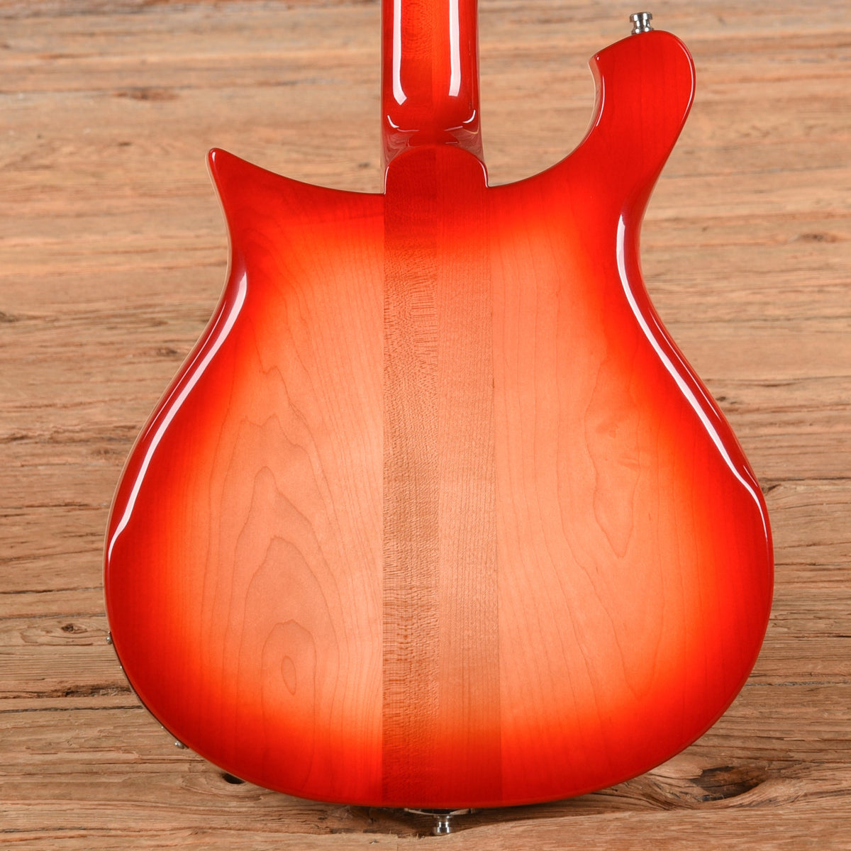 Rickenbacker 620 Fireglo 2023 - View 3 | MusicMarket
