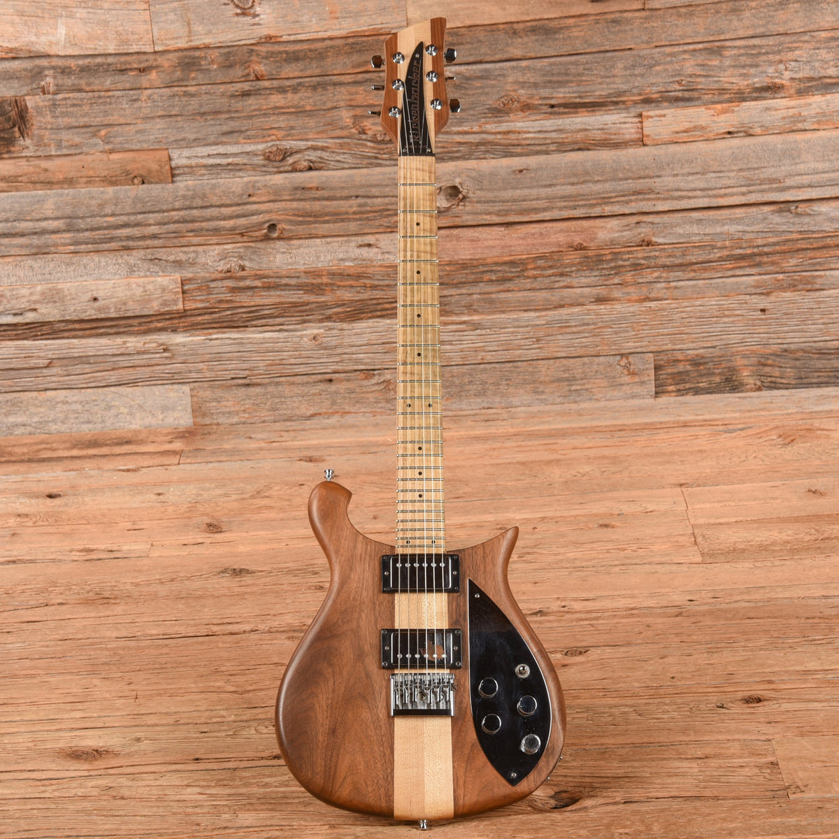 Rickenbacker 650D Dakota Walnut Walnut 2005 - View 4 | MusicMarket