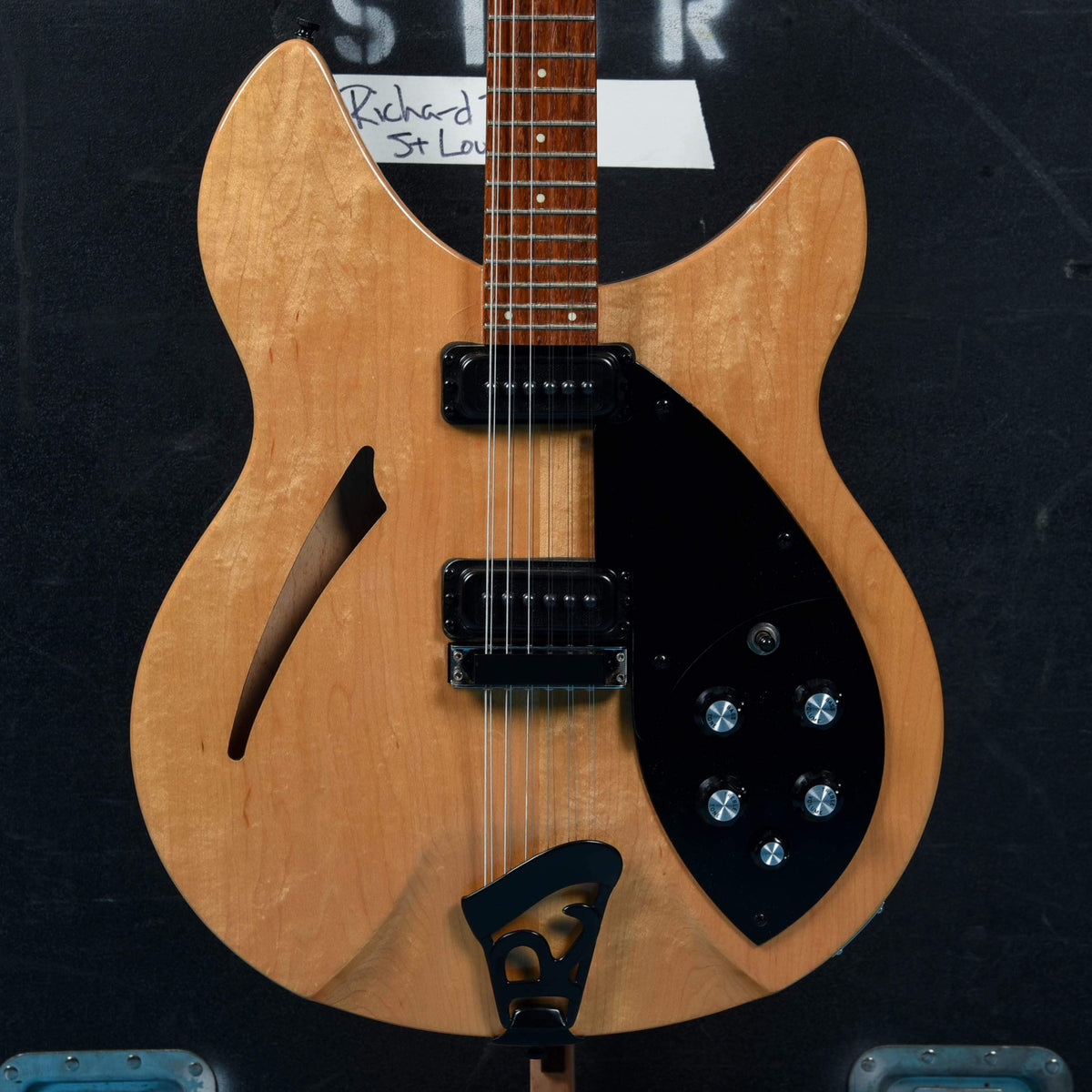 Rickenbacker 330/12 Mapleglo 1989 - View 3 | MusicMarket