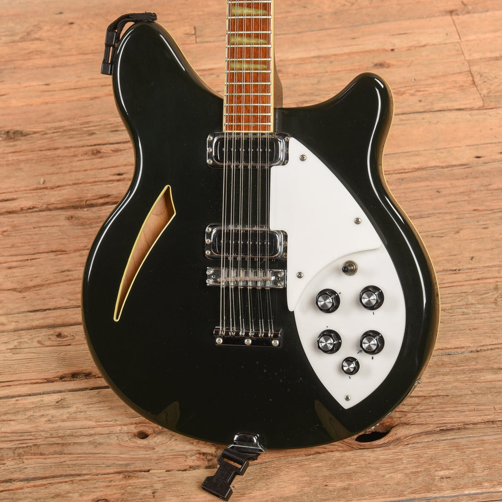 Rickenbacker 360-12 Jetglo 1980 - John Oates - View 2 | MusicMarket