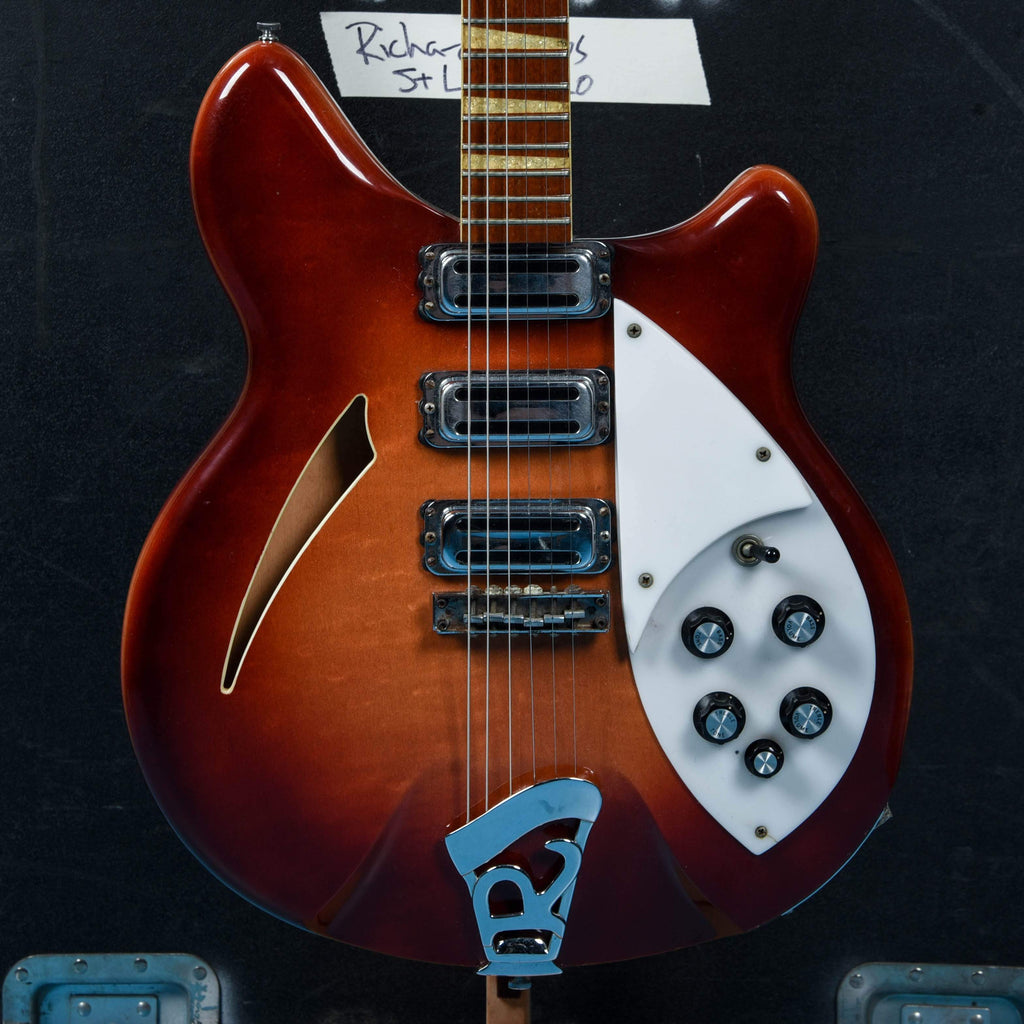 Rickenbacker 370 Fireglo 1968 - View 3 | MusicMarket