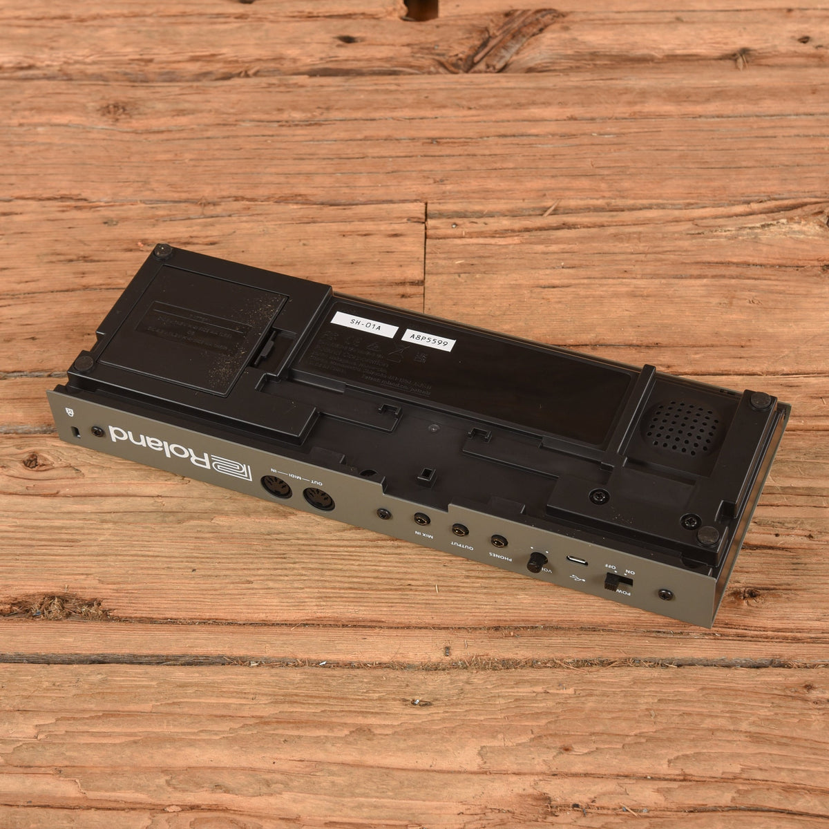 Roland SH-01A Boutique Series Monophonic Synthesizer Module - View 2 | MusicMarket
