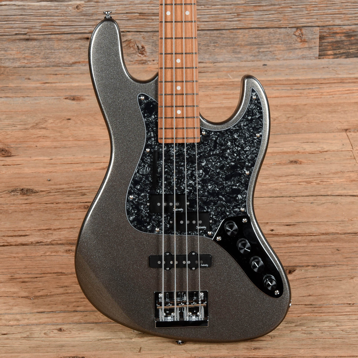 Sadowsky Metroexpress Hybrid P/J Silver - MusicMarket