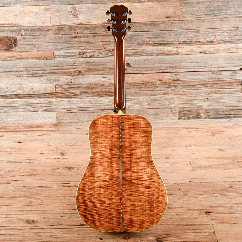 Santa Cruz Dreadnought Spruce/Koa Natural 1991 - View 5 | MusicMarket