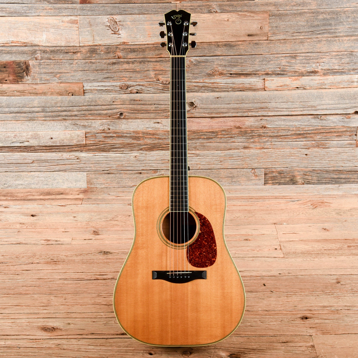 Santa Cruz Dreadnought Spruce/Koa Natural 1991 - View 4 | MusicMarket