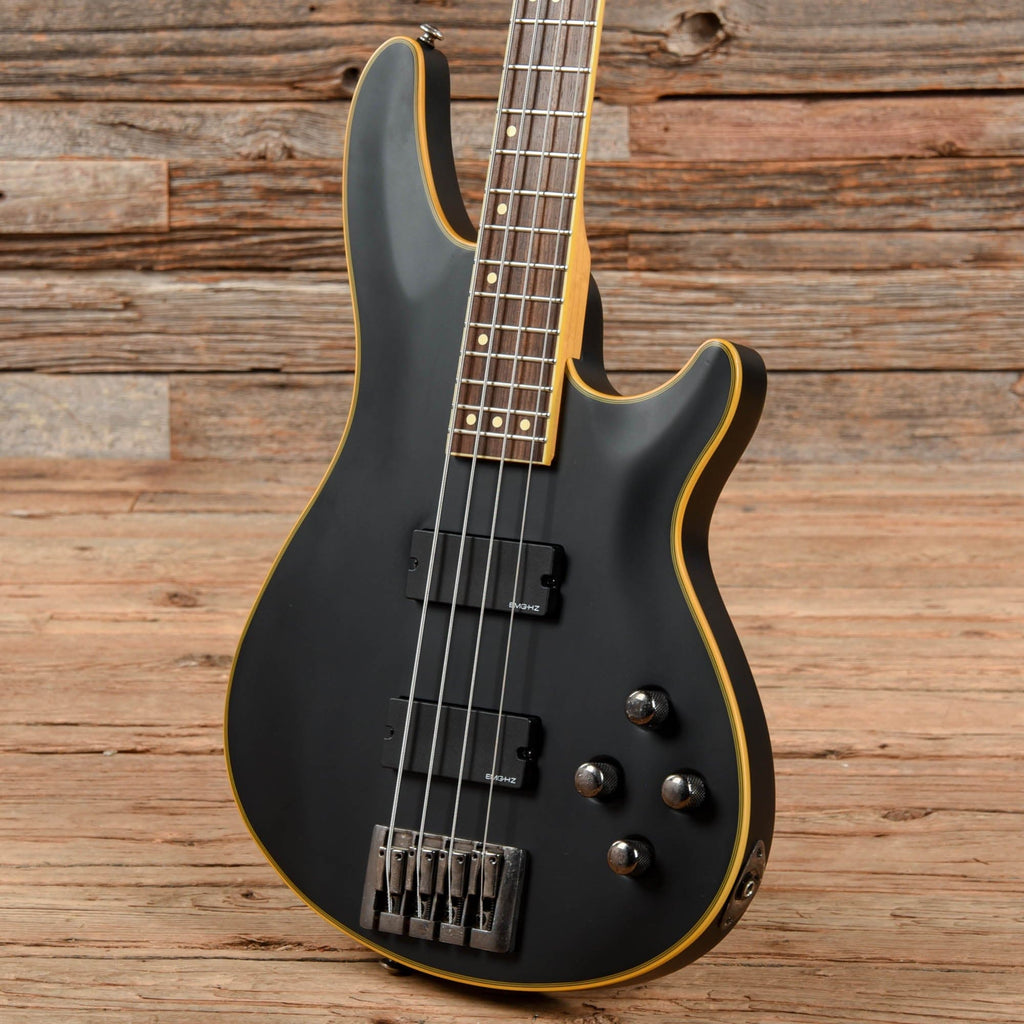 Schecter C-4 Custom Black - View 2 | MusicMarket