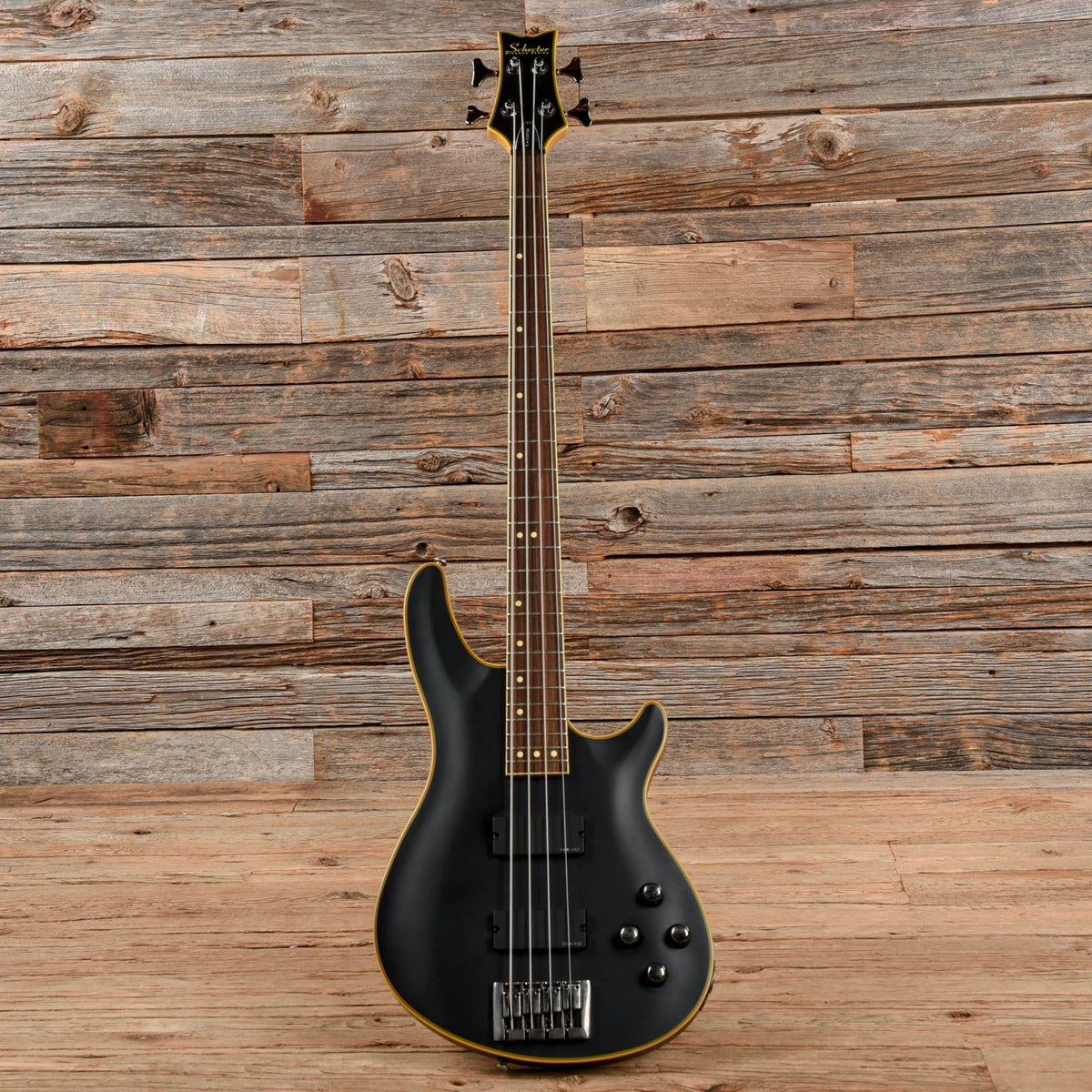 Schecter C-4 Custom Black - View 4 | MusicMarket