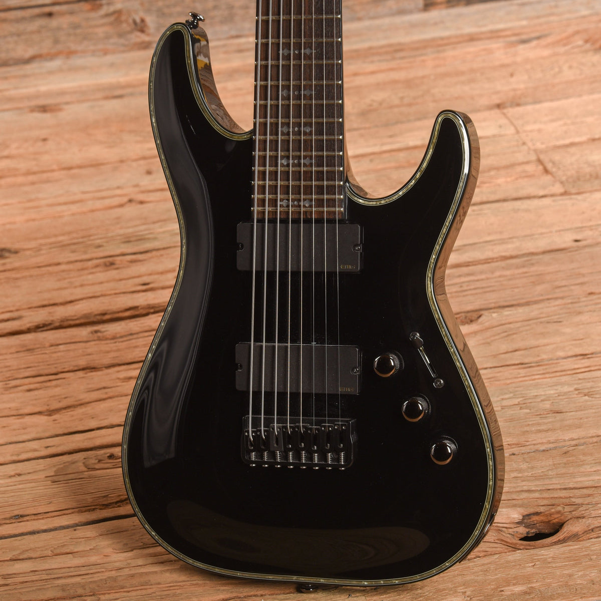 Schecter Hellraiser C8 Black - View 2 | MusicMarket