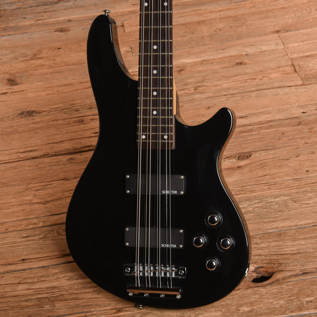 Schecter Omen-8 - View 2 | MusicMarket