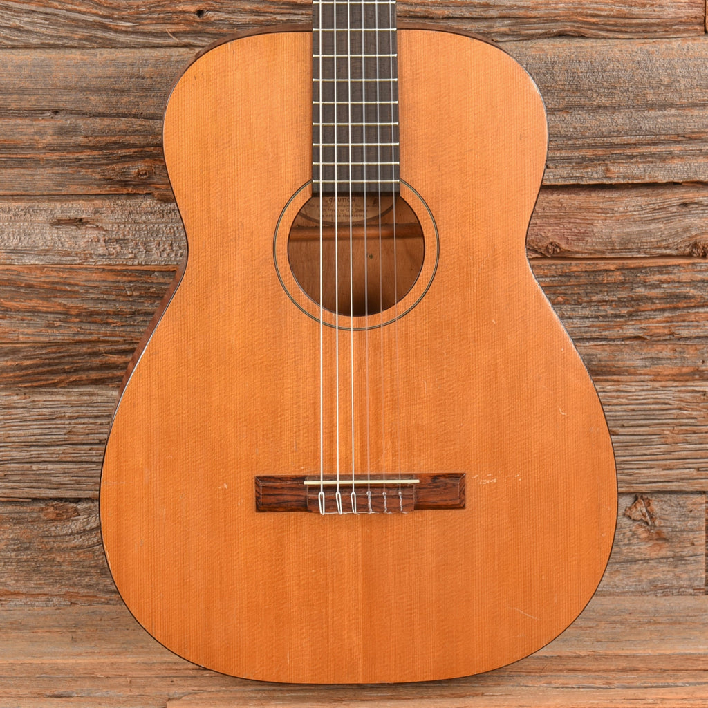 Silvertone Classical Guitar Natural 1960s - MusicMarket