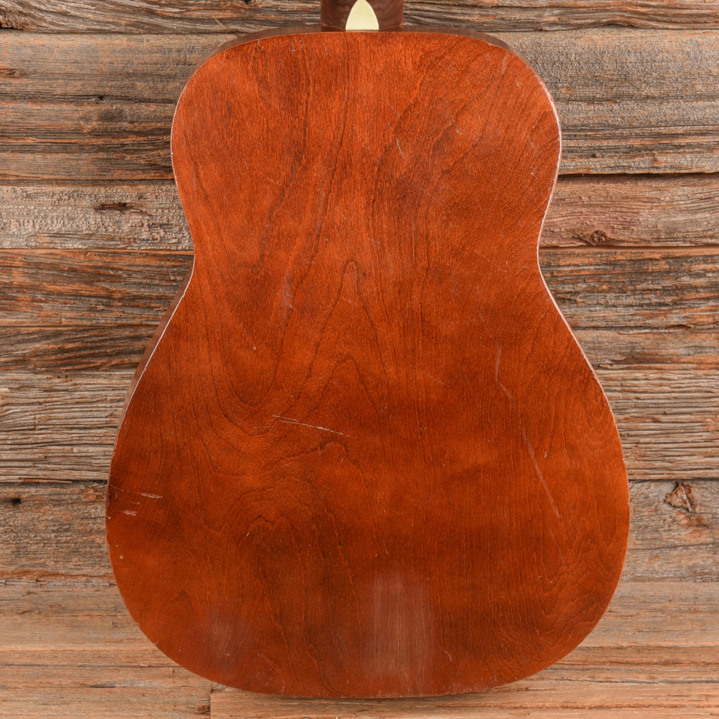 Silvertone Classical Guitar Natural 1960s - View 3 | MusicMarket
