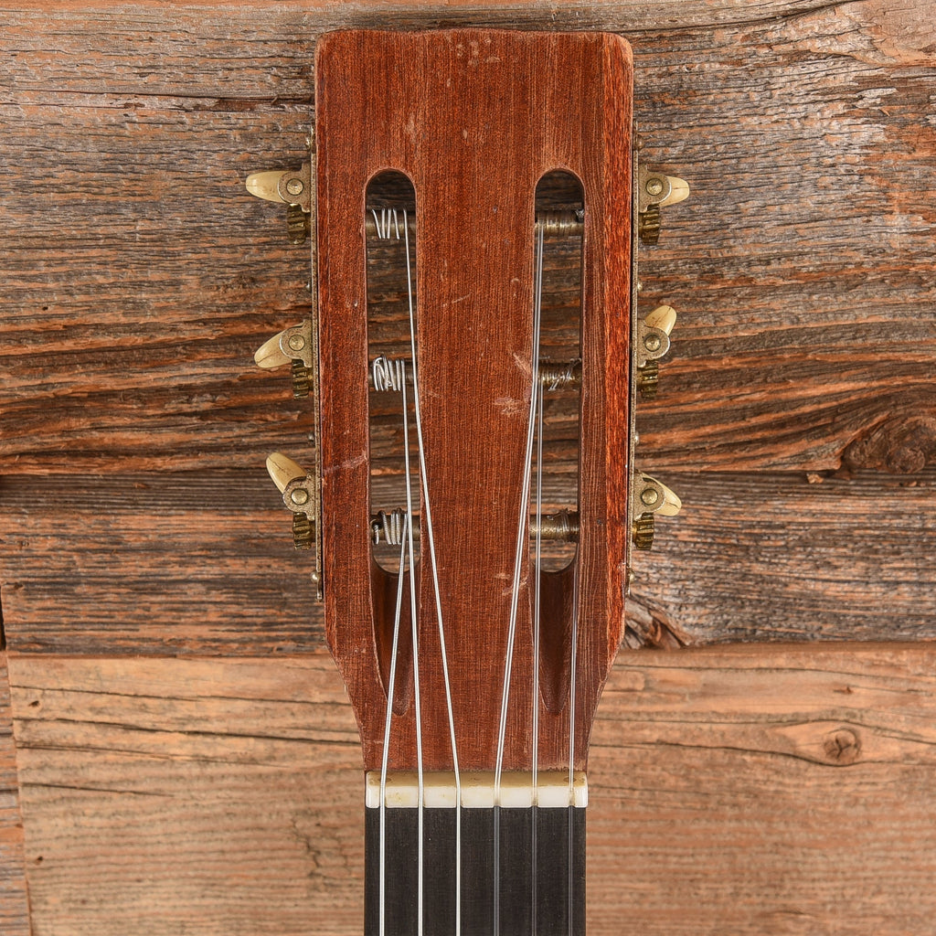Silvertone Classical Guitar Natural 1960s - View 6 | MusicMarket