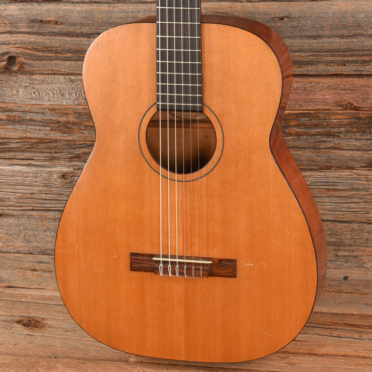 Silvertone Classical Guitar Natural 1960s - View 2 | MusicMarket