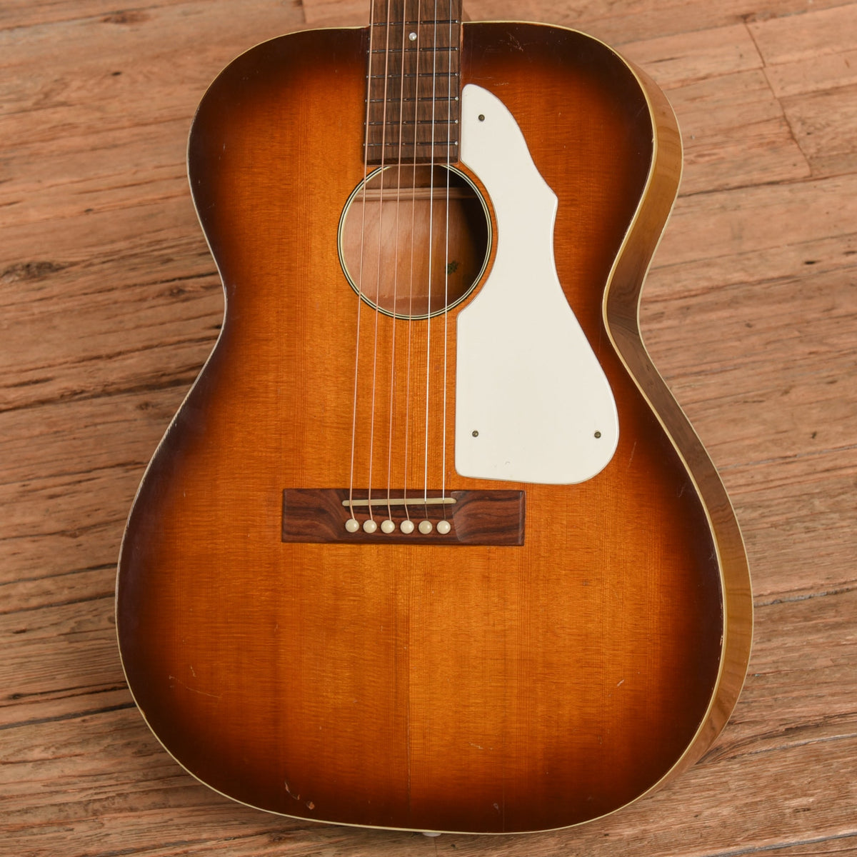 Silvertone H621 X-Brace conversion Sunburst 1960s - View 2 | MusicMarket