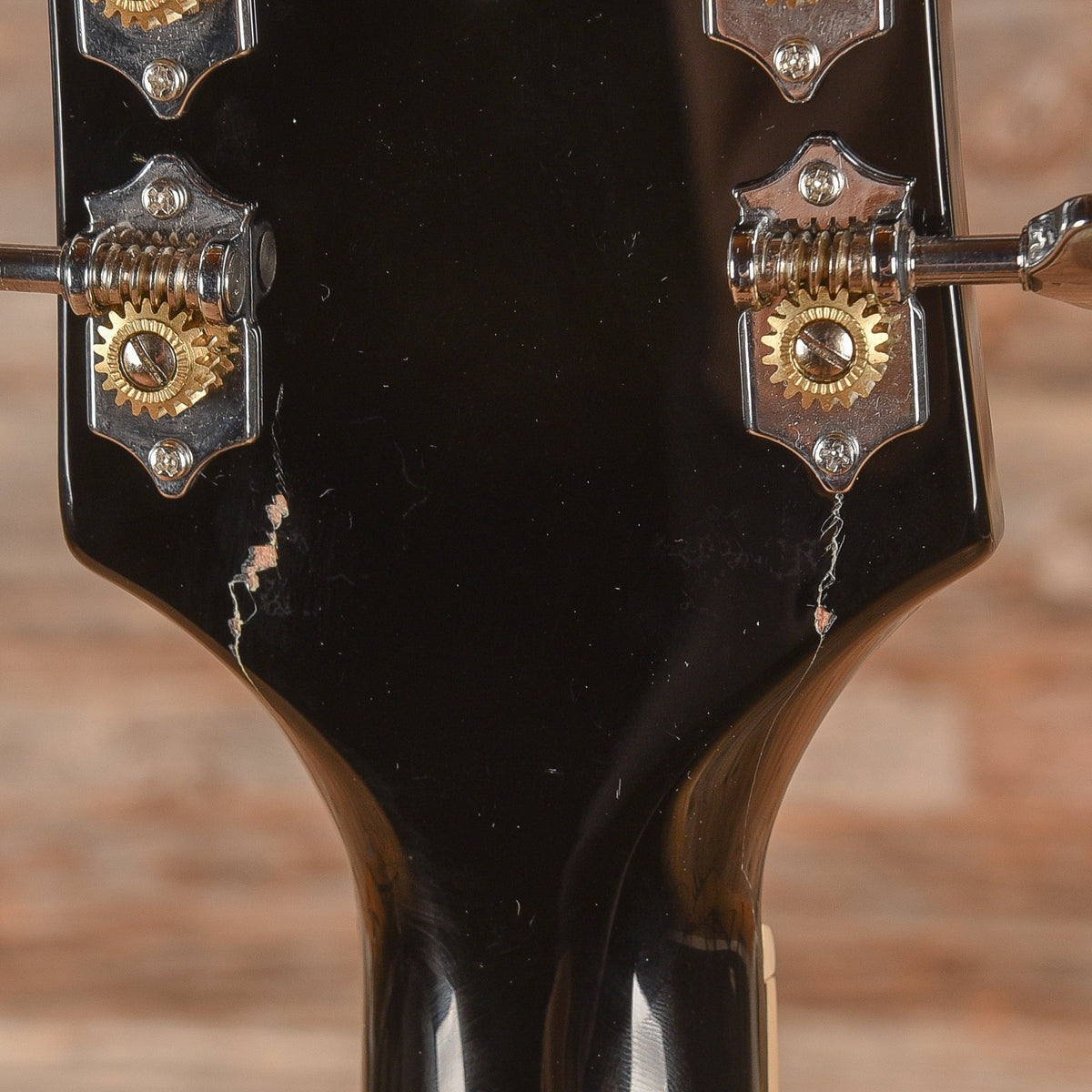 Silvertone 1446 TTSB Single Cut Semi-Hollow Electric Guitar w/ Trapeze Tailpiece Tobacco Sunburst - View 8 | MusicMarket