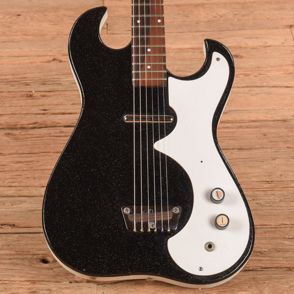 Silvertone Model 1448 w/ Amp in Case Black 1960s - MusicMarket