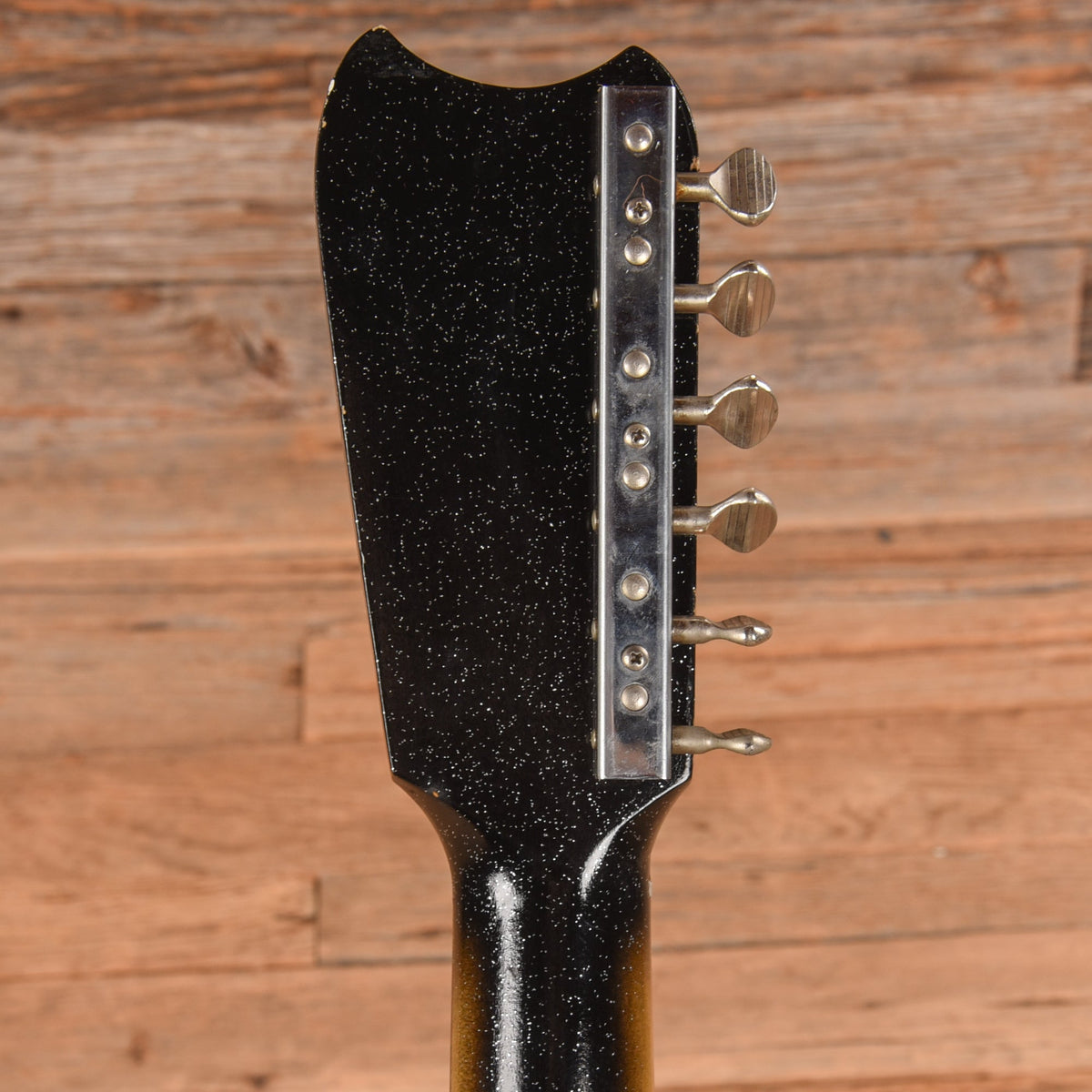 Silvertone Model 1448 w/ Amp in Case Black 1960s - View 7 | MusicMarket