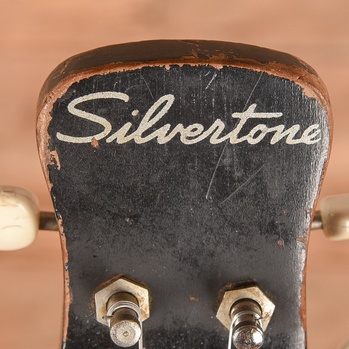 Silvertone Peanut Body Black 1960s - View 13 | MusicMarket