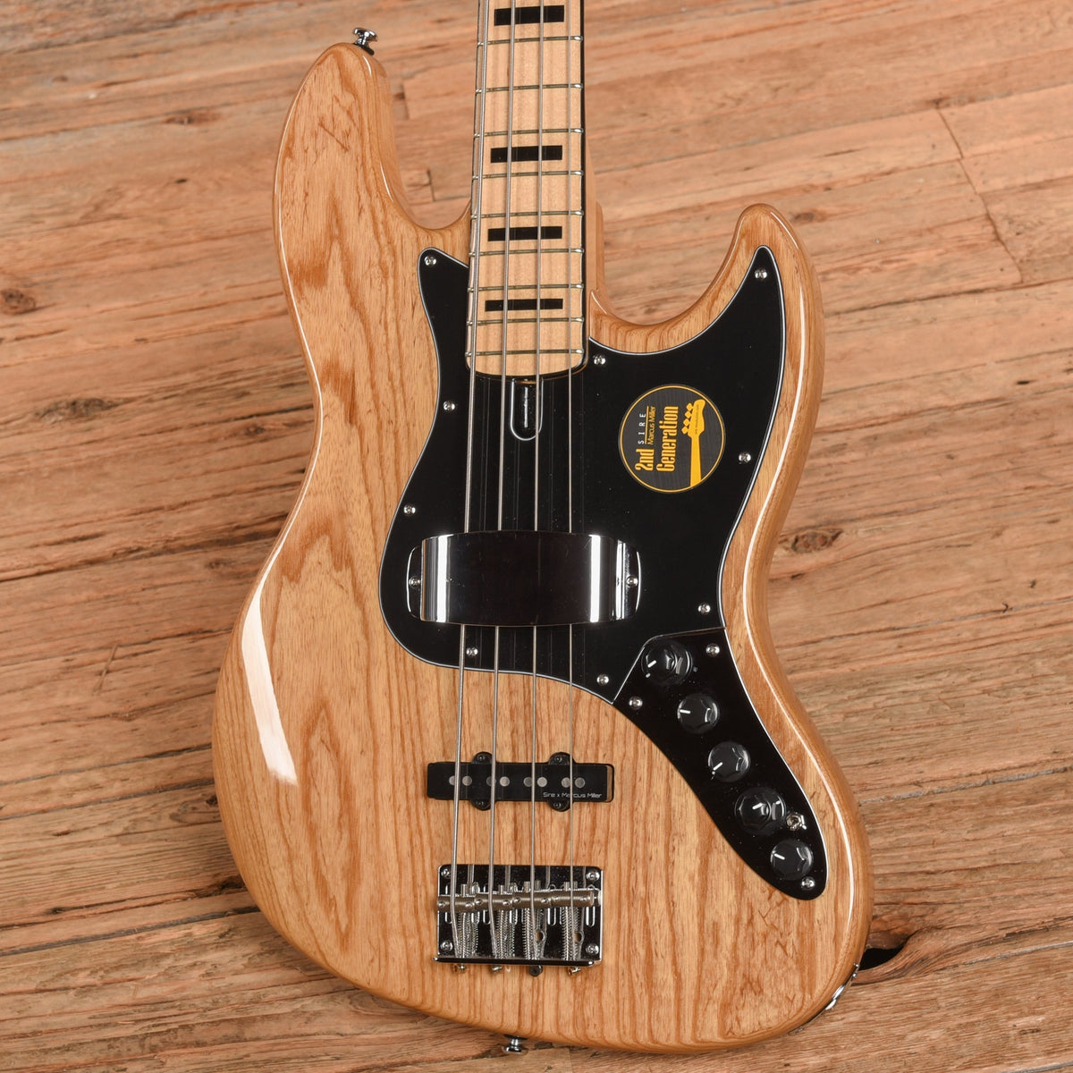 Sire 2nd Generation Marcus Miller V7 Vintage Natural 2022 - View 2 | MusicMarket