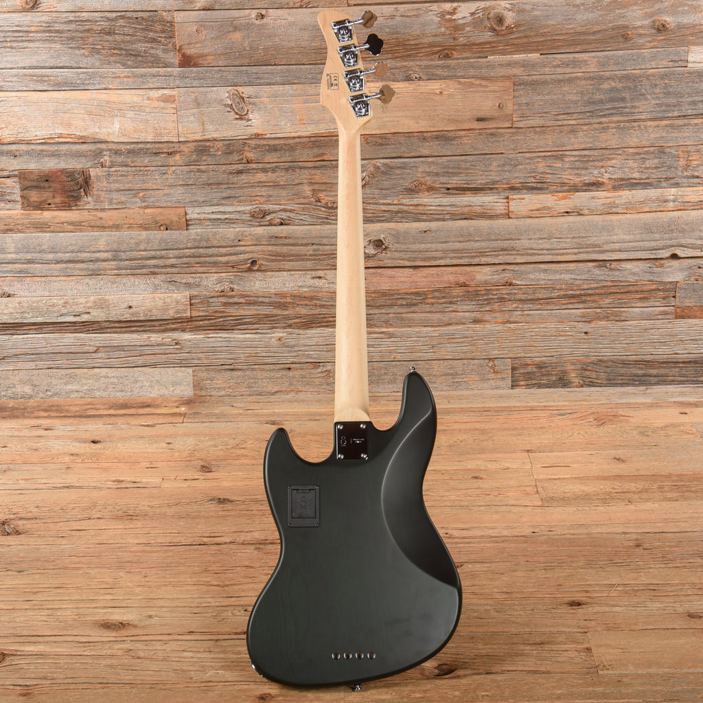 Sire Marcus Miller V7 4-String Swamp Ash/Poplar Reissue Transparent Green Satin - View 5 | MusicMarket
