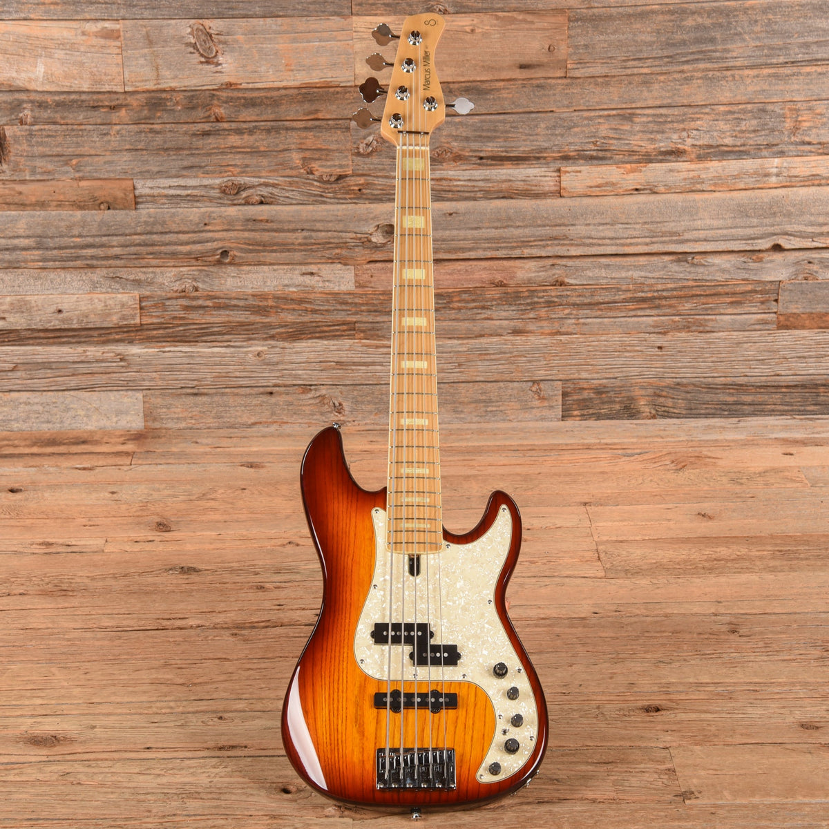 Sire Marcus Miller P7 Sunburst 2018 - View 4 | MusicMarket