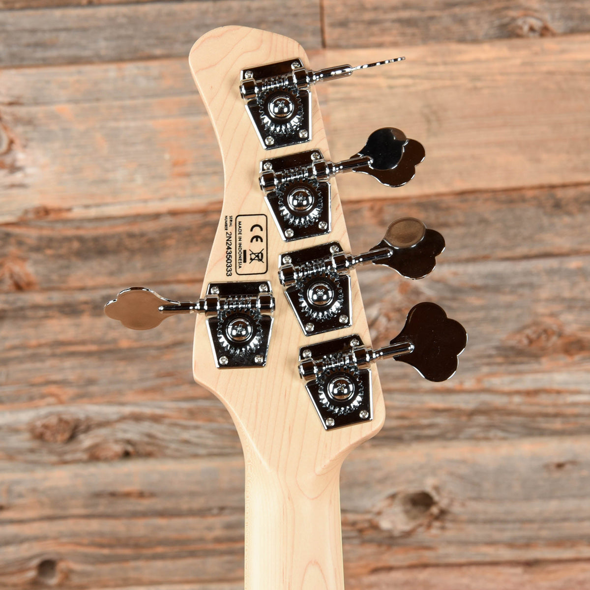 Sire Marcus Miller V7 5-String Sunburst 2024 - View 7 | MusicMarket