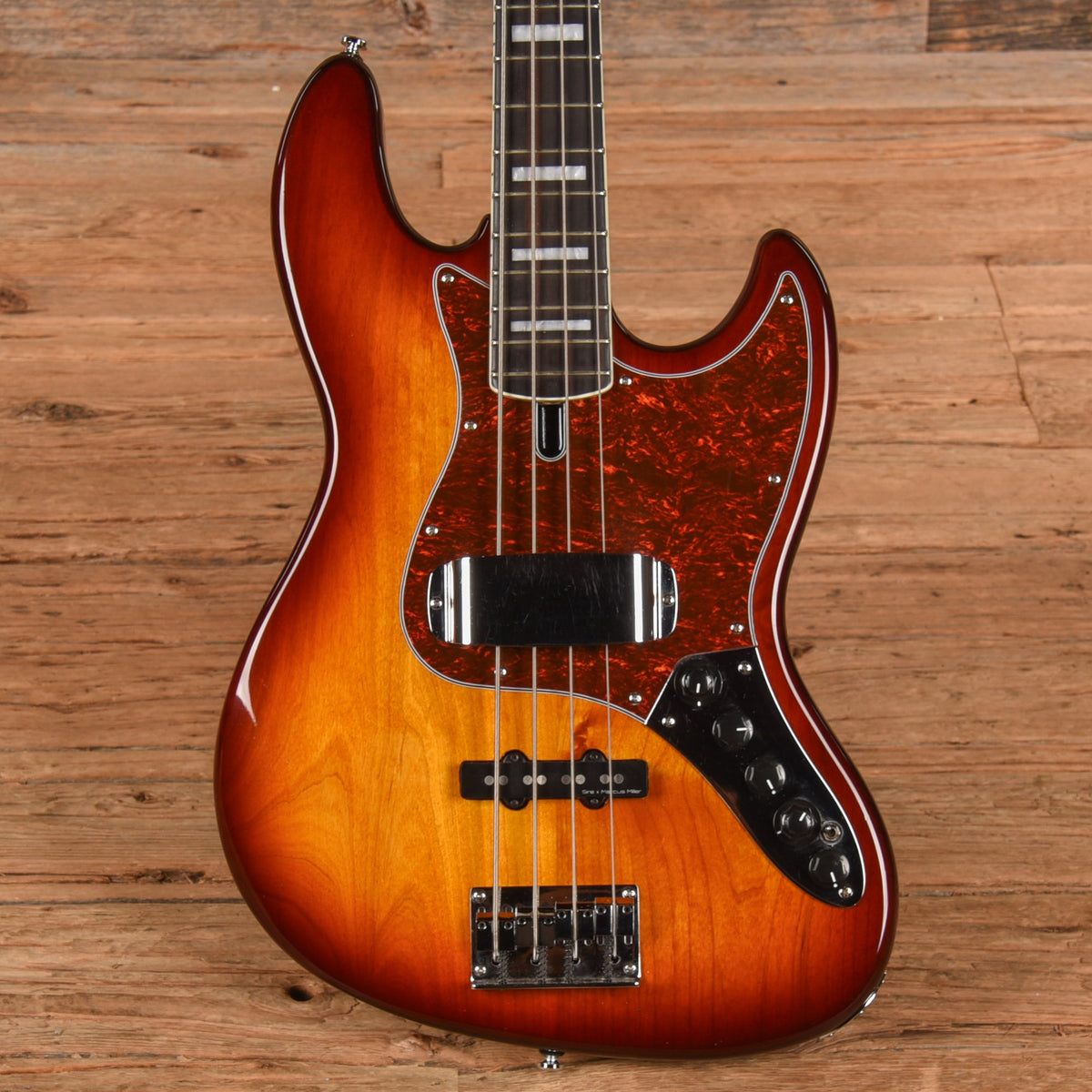 Sire 2nd Generation Marcus Miller V7 Vintage Sunburst 2019 - MusicMarket
